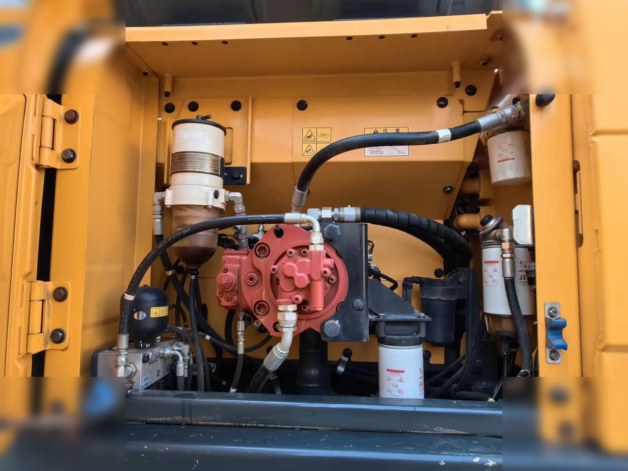 HYUNDAI 225LC-9 - Beltegraver: bilde 5 HYUNDAI 225LC-9 - Beltegraver: bilde 5