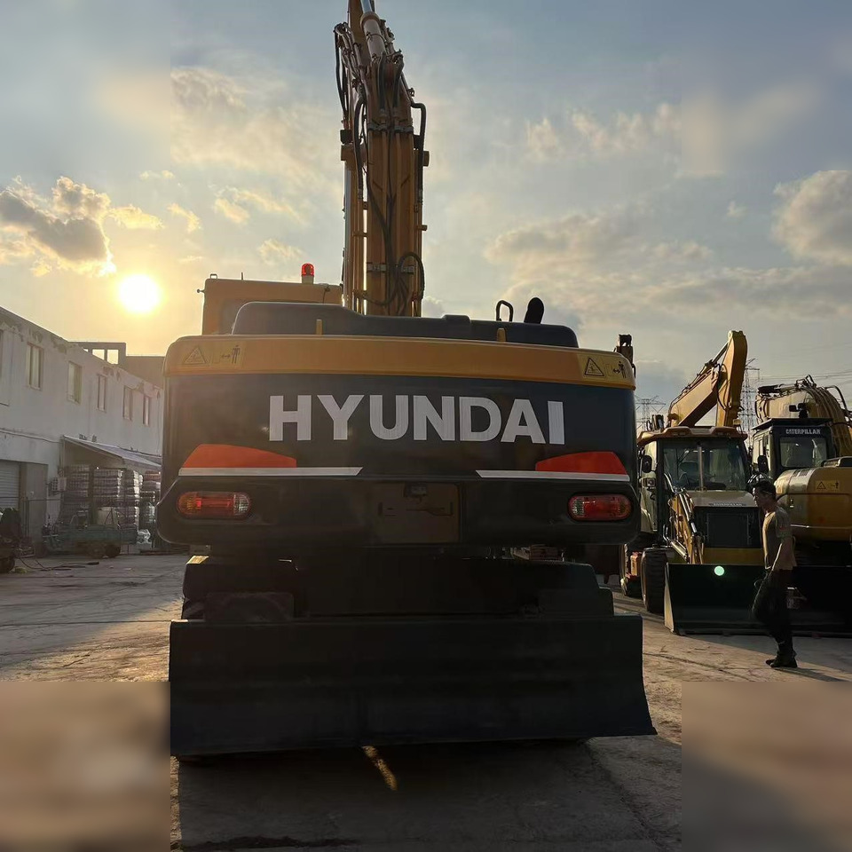 HYUNDAI ROBEX 210W-9 - Hjulgraver: bilde 5 HYUNDAI ROBEX 210W-9 - Hjulgraver: bilde 5