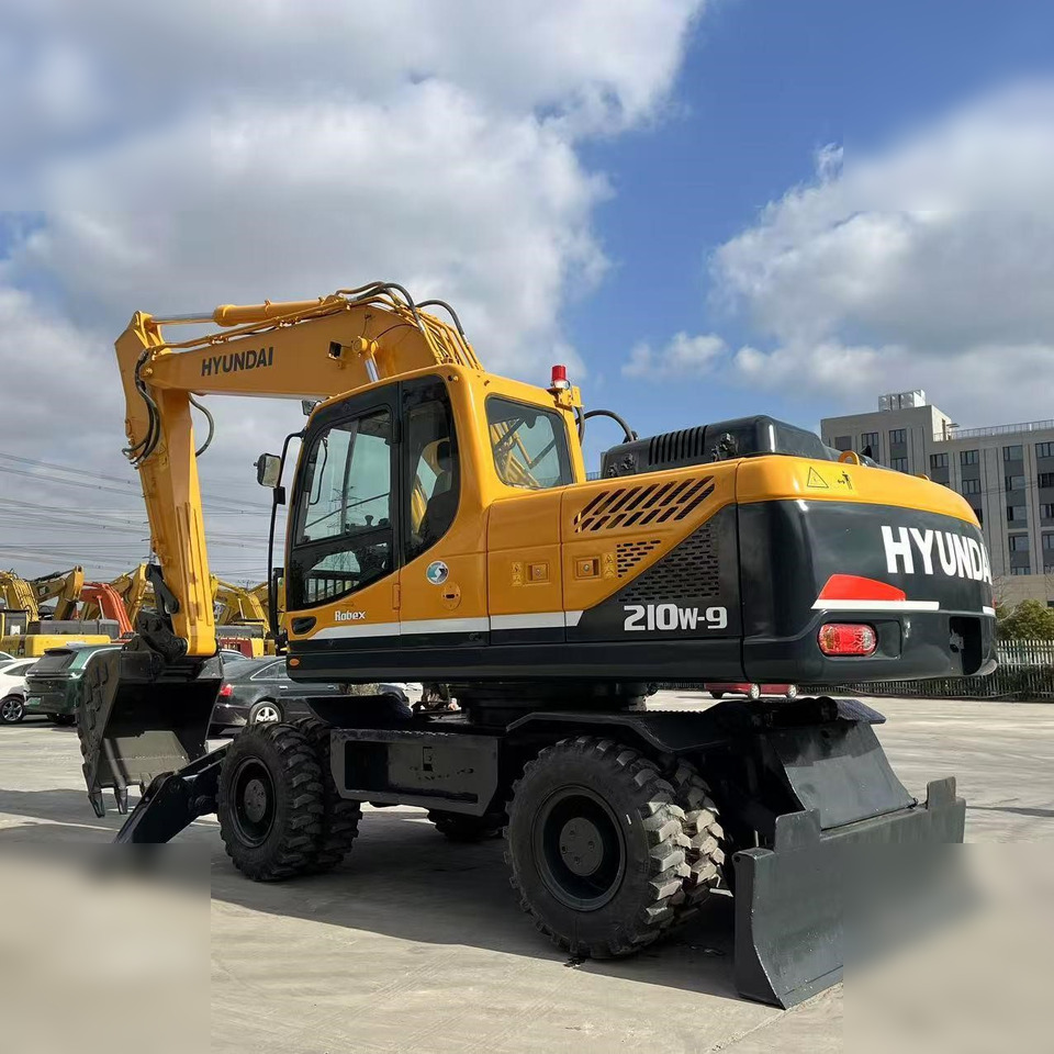 HYUNDAI ROBEX 210W-9 - Hjulgraver: bilde 1 HYUNDAI ROBEX 210W-9 - Hjulgraver: bilde 1