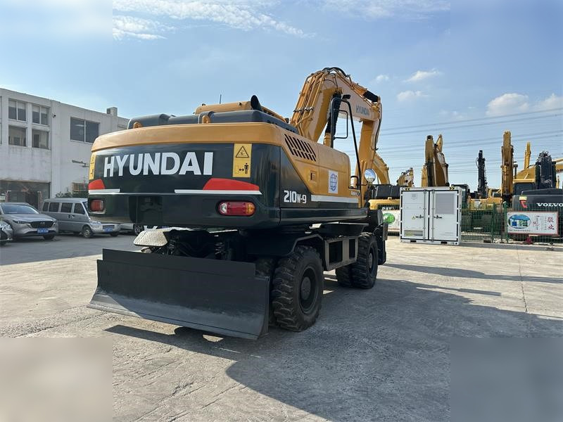 HYUNDAI ROBEX 210W-9 - Hjulgraver: bilde 2 HYUNDAI ROBEX 210W-9 - Hjulgraver: bilde 2