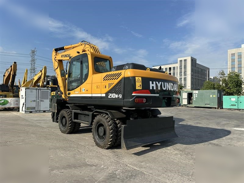 HYUNDAI ROBEX 210W-9 - Hjulgraver: bilde 3 HYUNDAI ROBEX 210W-9 - Hjulgraver: bilde 3
