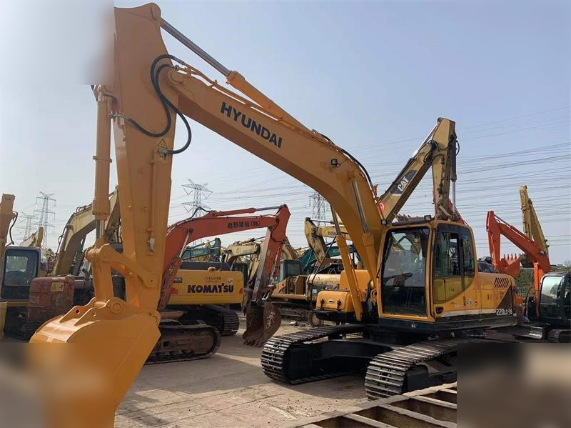 HYUNDAI ROBEX 220 LC-9S - Beltegraver: bilde 2 HYUNDAI ROBEX 220 LC-9S - Beltegraver: bilde 2