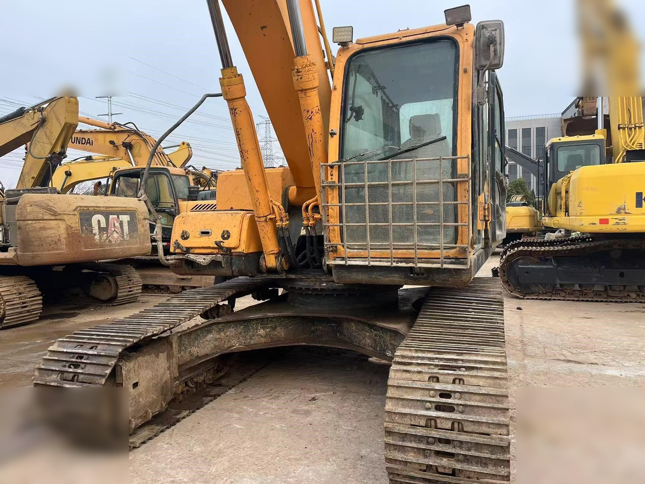 HYUNDAI ROBEX 220 LC-9S - Beltegraver: bilde 3 HYUNDAI ROBEX 220 LC-9S - Beltegraver: bilde 3