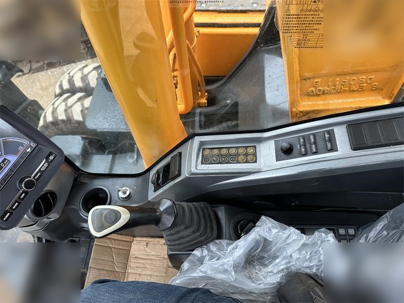 Beltegraver HYUNDAI ROBEX 220 LC-9S: bilde 7