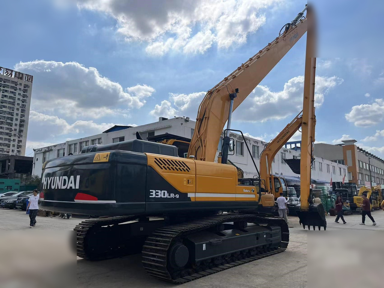 HYUNDAI ROBEX 330 LC-9S - Beltegraver: bilde 2 HYUNDAI ROBEX 330 LC-9S - Beltegraver: bilde 2