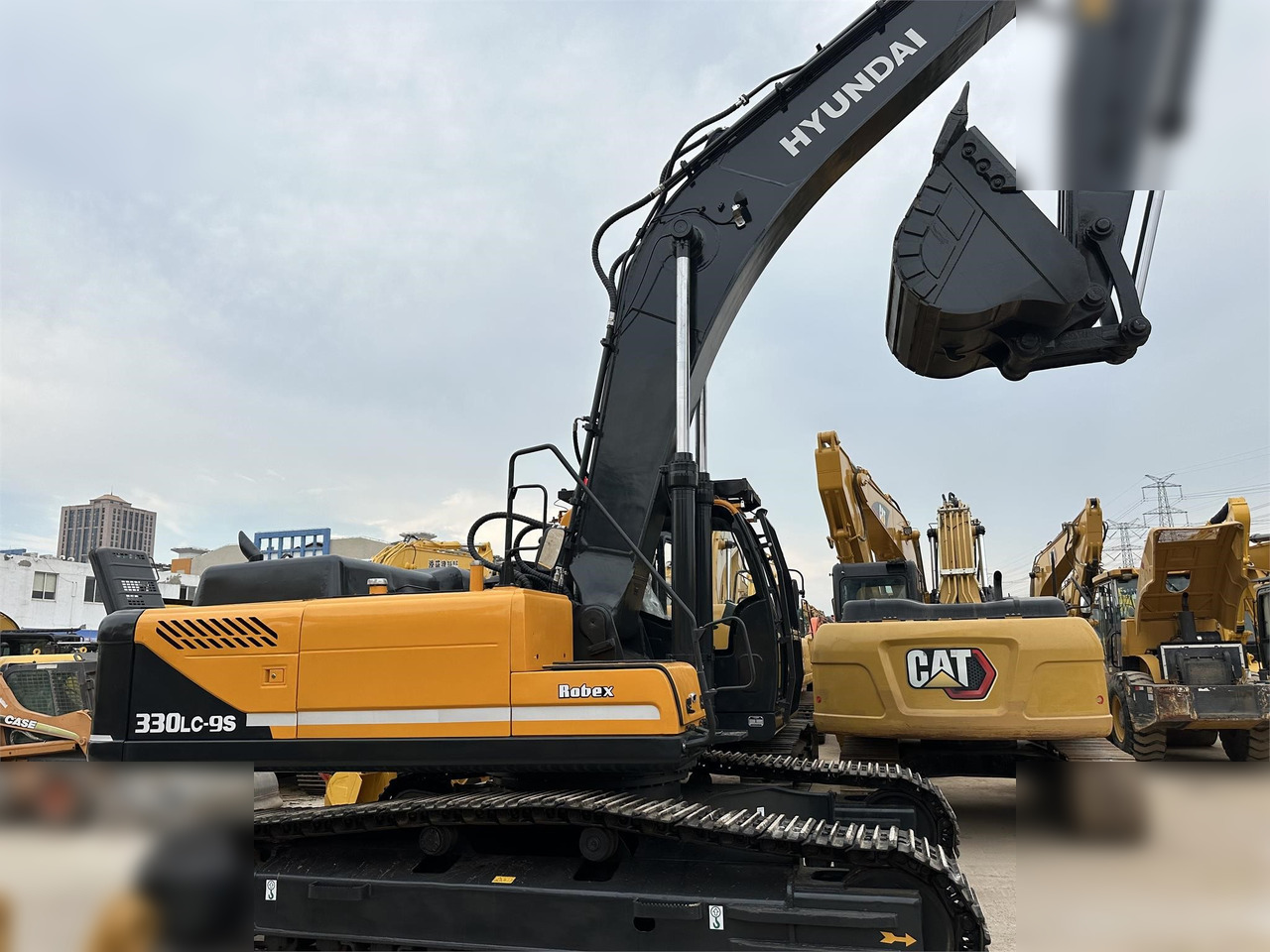 HYUNDAI ROBEX 330 LC-9S - Beltegraver: bilde 2 HYUNDAI ROBEX 330 LC-9S - Beltegraver: bilde 2