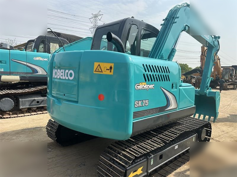 KOBELCO SK75-8 - Beltegraver: bilde 4 KOBELCO SK75-8 - Beltegraver: bilde 4