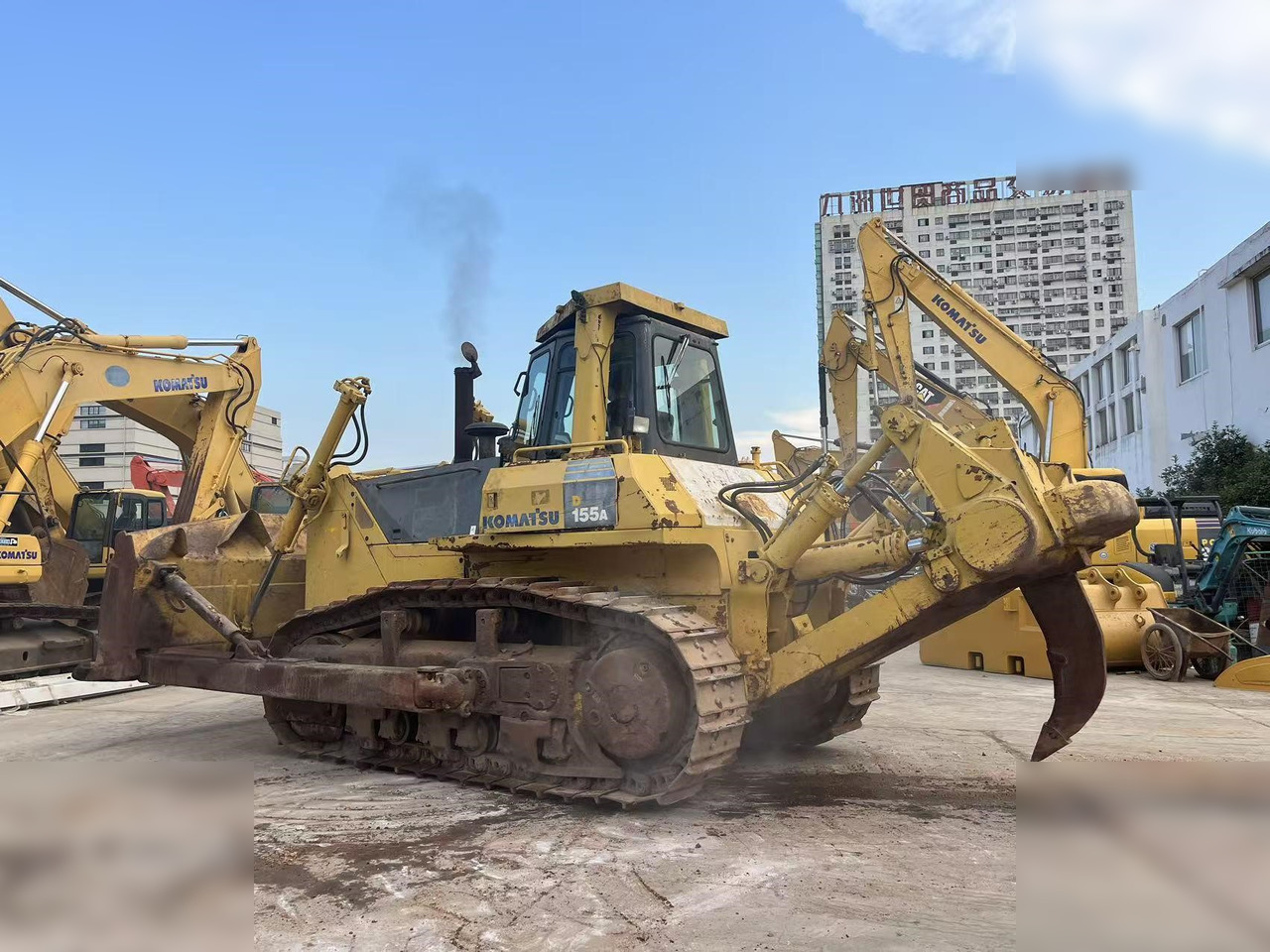 KOMATSU D155A-5 - Bulldozer: bilde 4 KOMATSU D155A-5 - Bulldozer: bilde 4