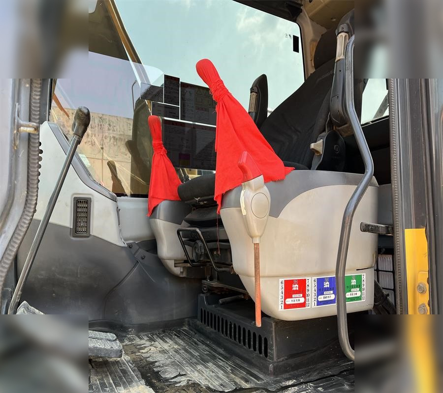 KOMATSU PC130-7 - Beltegraver: bilde 5 KOMATSU PC130-7 - Beltegraver: bilde 5