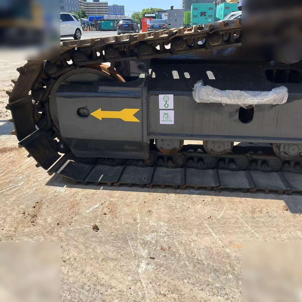 KOMATSU PC200-8 - Beltegraver: bilde 4 KOMATSU PC200-8 - Beltegraver: bilde 4