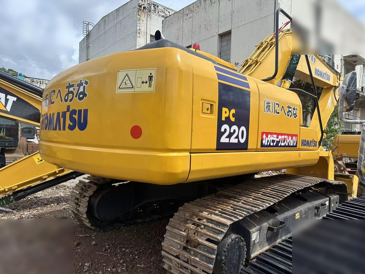 KOMATSU PC220-7 - Beltegraver: bilde 1 KOMATSU PC220-7 - Beltegraver: bilde 1