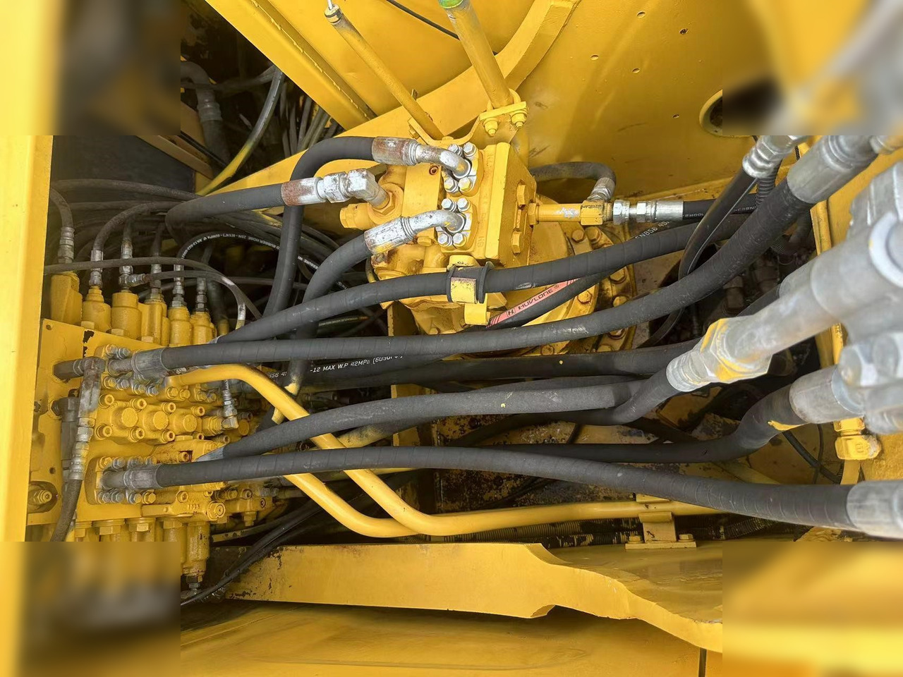 Beltegraver KOMATSU PC220-7: bilde 7