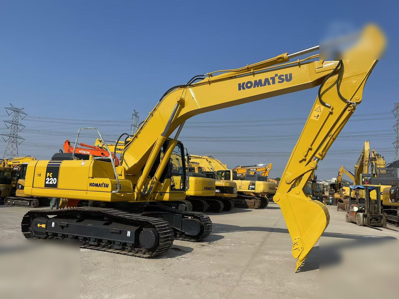 KOMATSU PC220-7 - Beltegraver: bilde 1 KOMATSU PC220-7 - Beltegraver: bilde 1