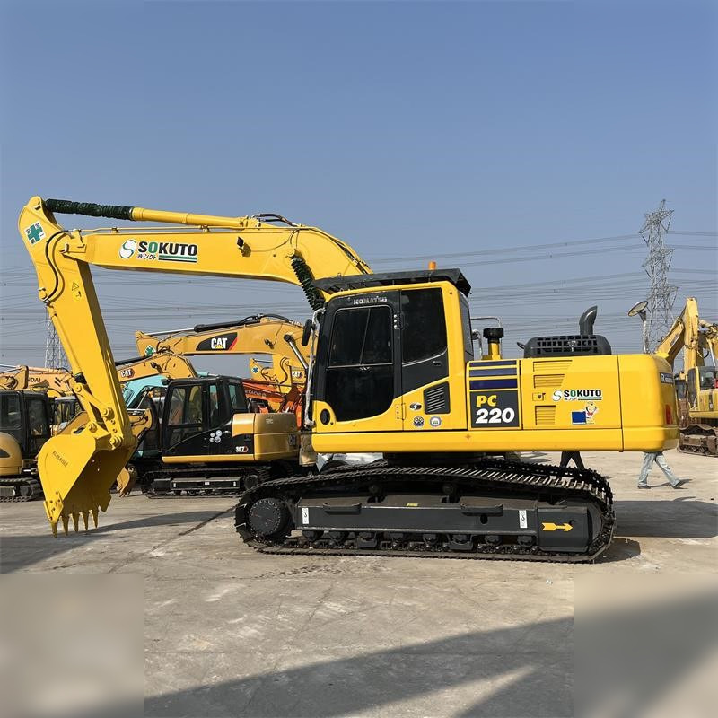 KOMATSU PC220-8 - Beltegraver: bilde 1 KOMATSU PC220-8 - Beltegraver: bilde 1