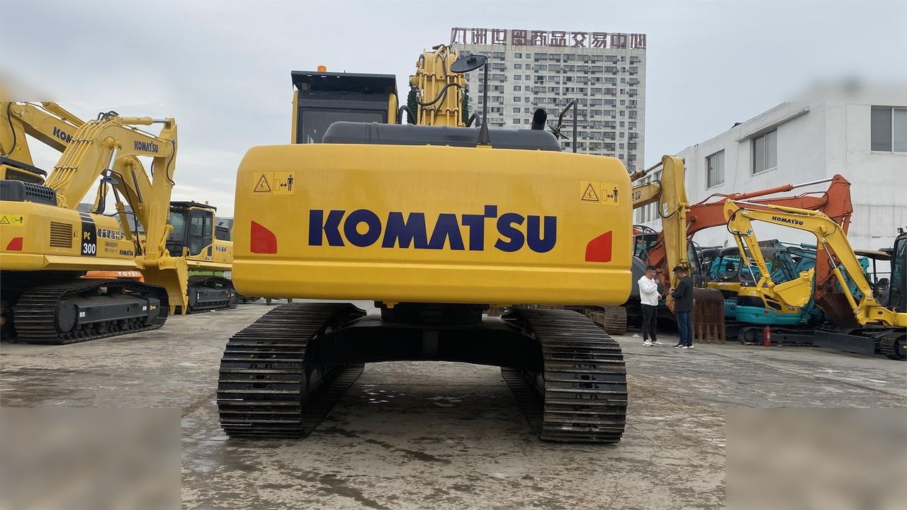 KOMATSU PC220-8 - Beltegraver: bilde 5 KOMATSU PC220-8 - Beltegraver: bilde 5