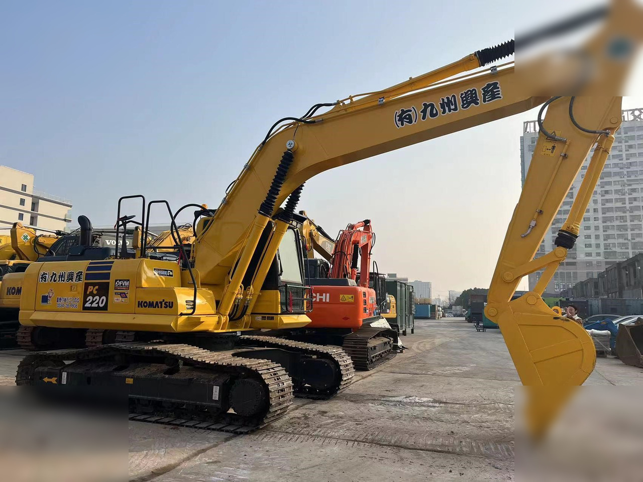 KOMATSU PC220-8M0 - Beltegraver: bilde 5 KOMATSU PC220-8M0 - Beltegraver: bilde 5