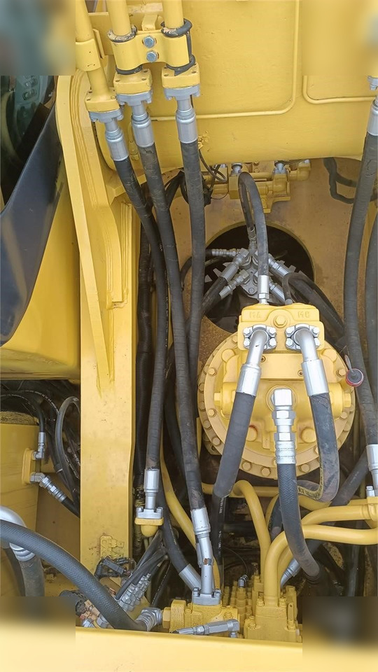 KOMATSU PC400-7 - Beltegraver: bilde 5 KOMATSU PC400-7 - Beltegraver: bilde 5