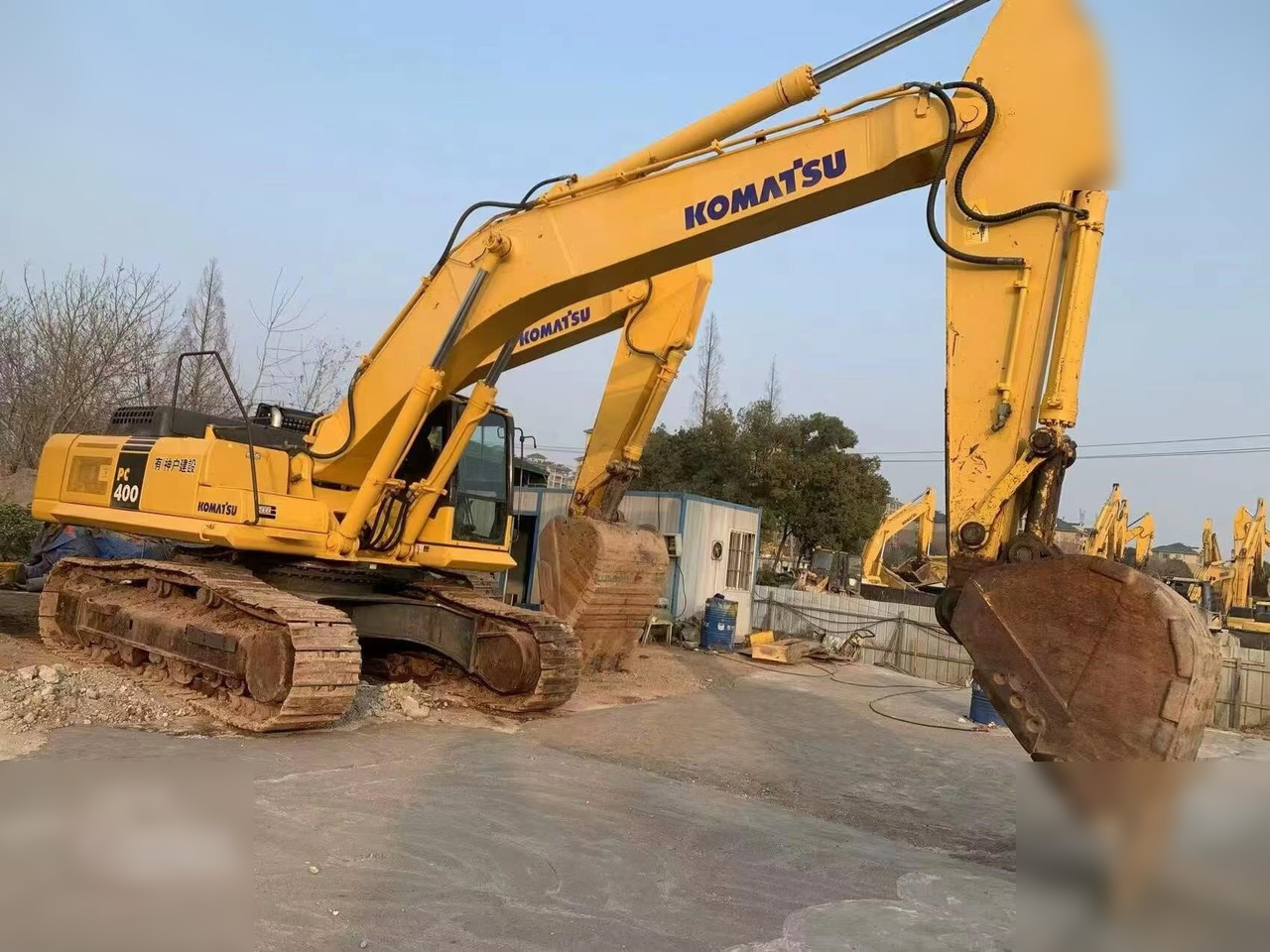 KOMATSU PC400-7 - Beltegraver: bilde 1 KOMATSU PC400-7 - Beltegraver: bilde 1