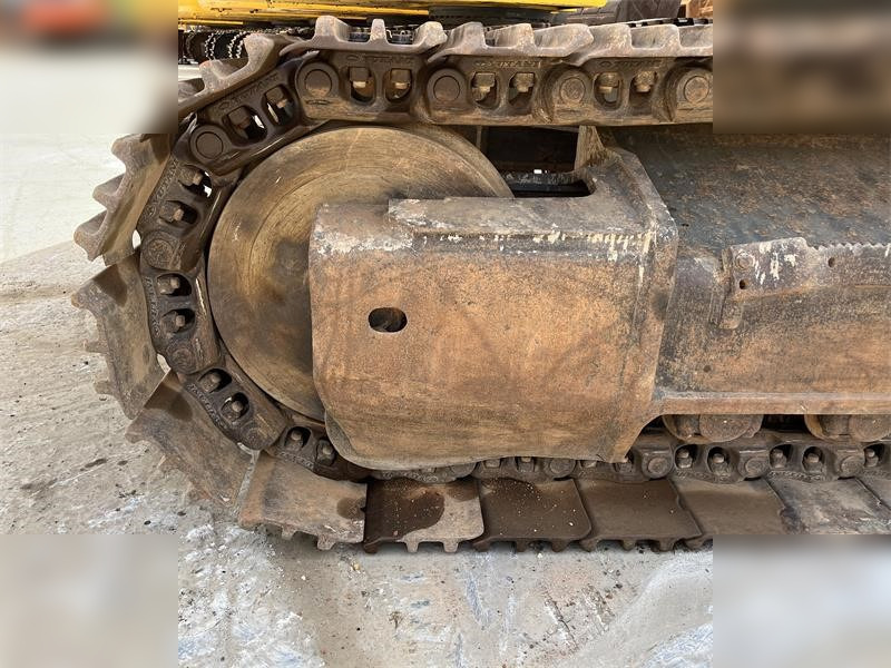 KOMATSU PC400-8 - Beltegraver: bilde 4 KOMATSU PC400-8 - Beltegraver: bilde 4