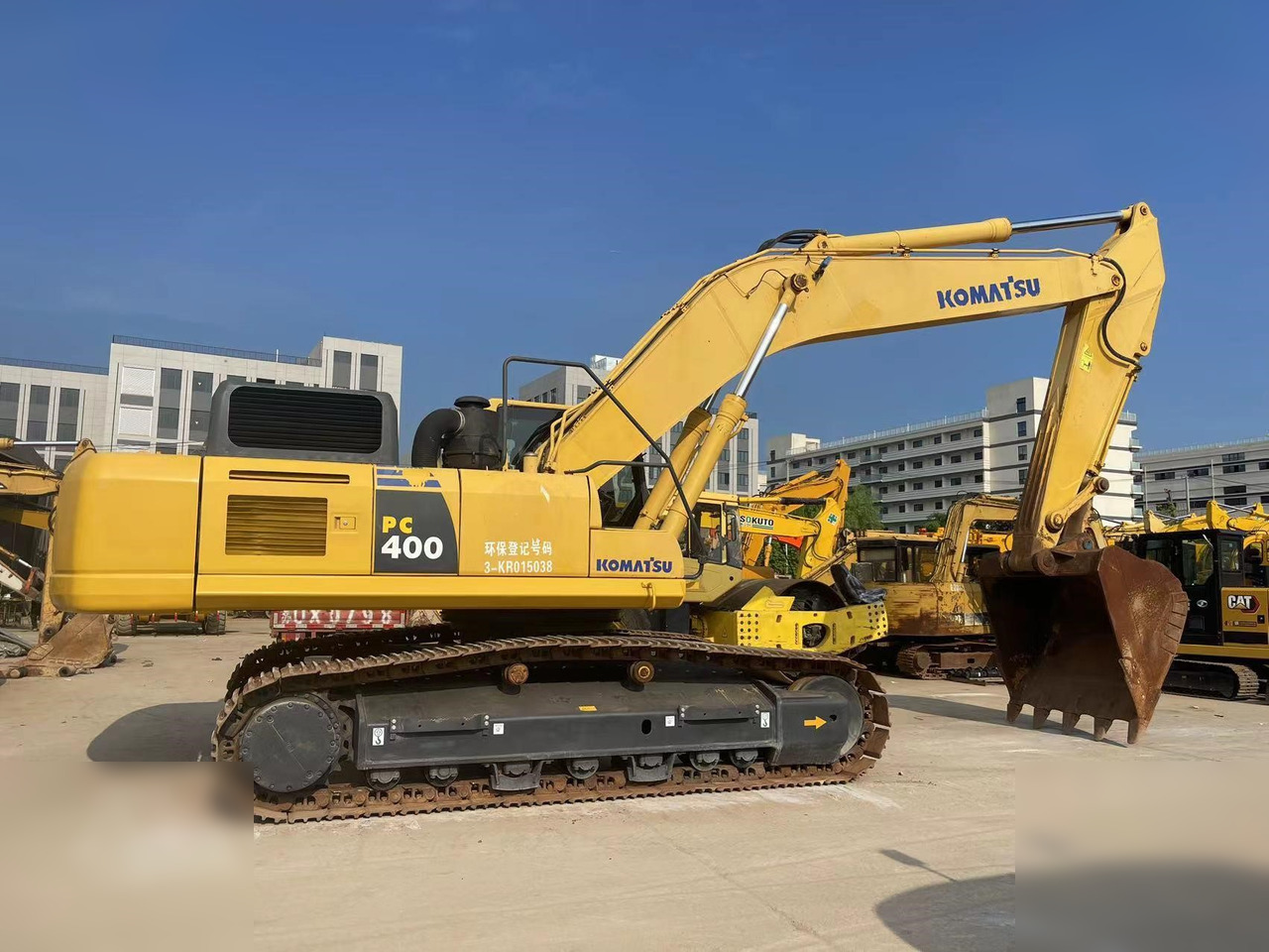 KOMATSU PC400-8R - Beltegraver: bilde 1 KOMATSU PC400-8R - Beltegraver: bilde 1