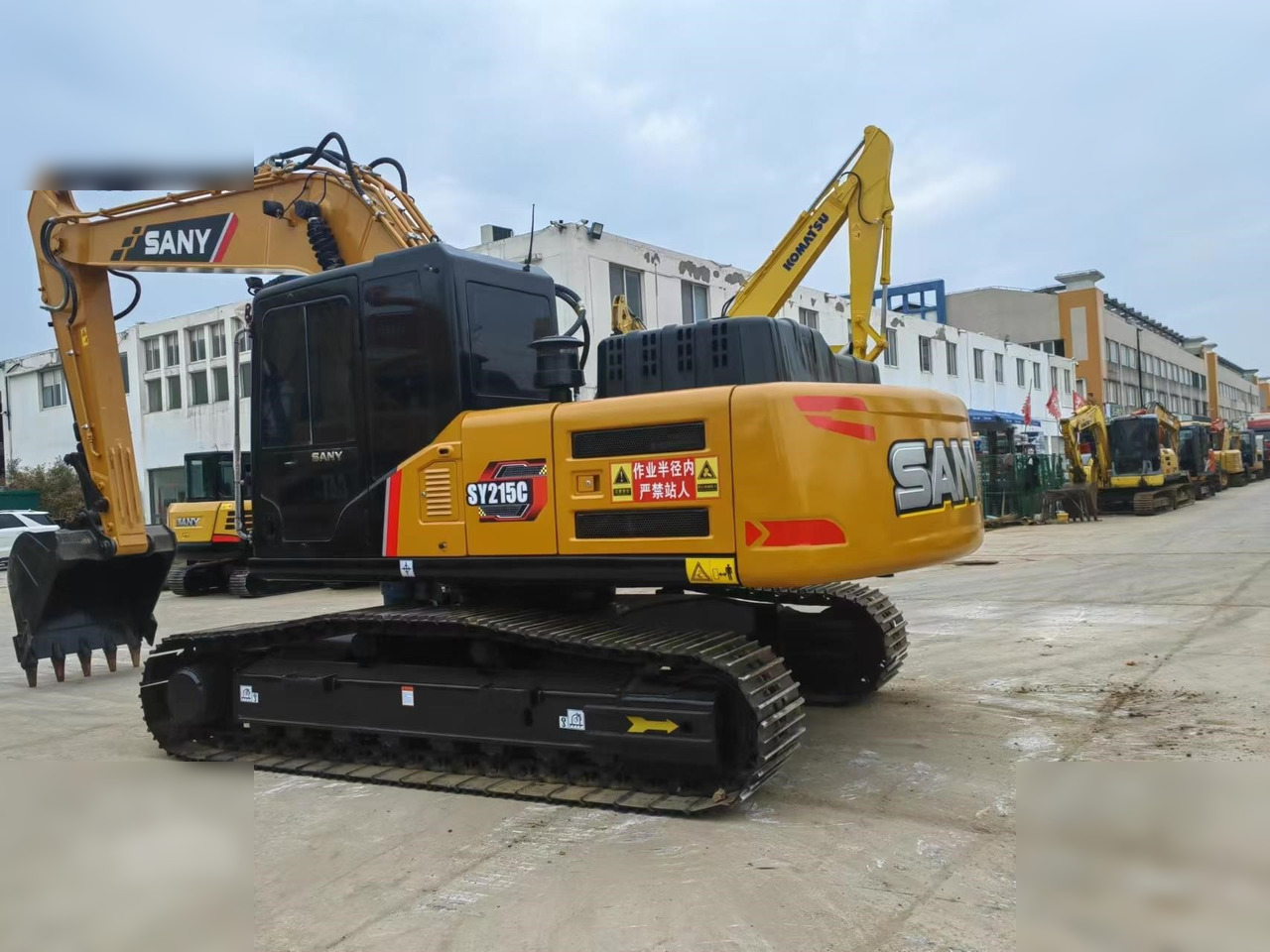 SANY SY215C - Beltegraver: bilde 1 SANY SY215C - Beltegraver: bilde 1