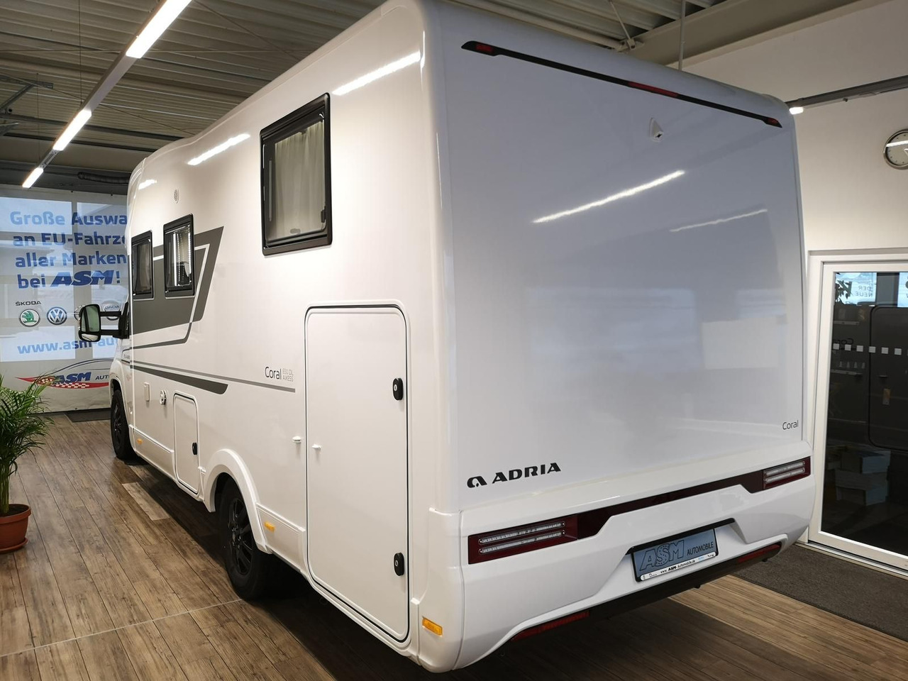 Adria Coral ALL-IN 650 DL*SOLAR*MARKISE*NAVI*SOFORT* - Halvintegrert bobil: bilde 5 Adria Coral ALL-IN 650 DL*SOLAR*MARKISE*NAVI*SOFORT* - Halvintegrert bobil: bilde 5