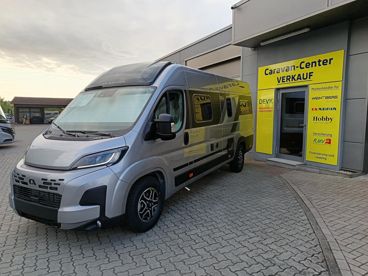 Adria Twin "60Y" 640 SLB*180 PS*4,25t MAXI*COMBI D 6E* - Bybobil: bilde 3 Adria Twin "60Y" 640 SLB*180 PS*4,25t MAXI*COMBI D 6E* - Bybobil: bilde 3