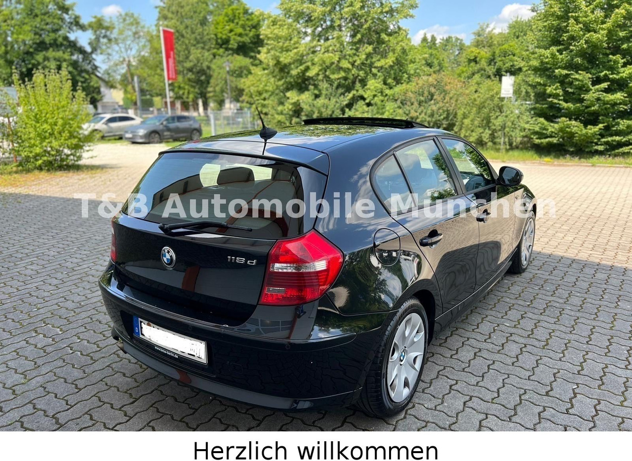 BMW 118d*Advantage-Paket*Klima*Navi*Xenon*PDC*1.Hand - Sedan: bilde 5 BMW 118d*Advantage-Paket*Klima*Navi*Xenon*PDC*1.Hand - Sedan: bilde 5