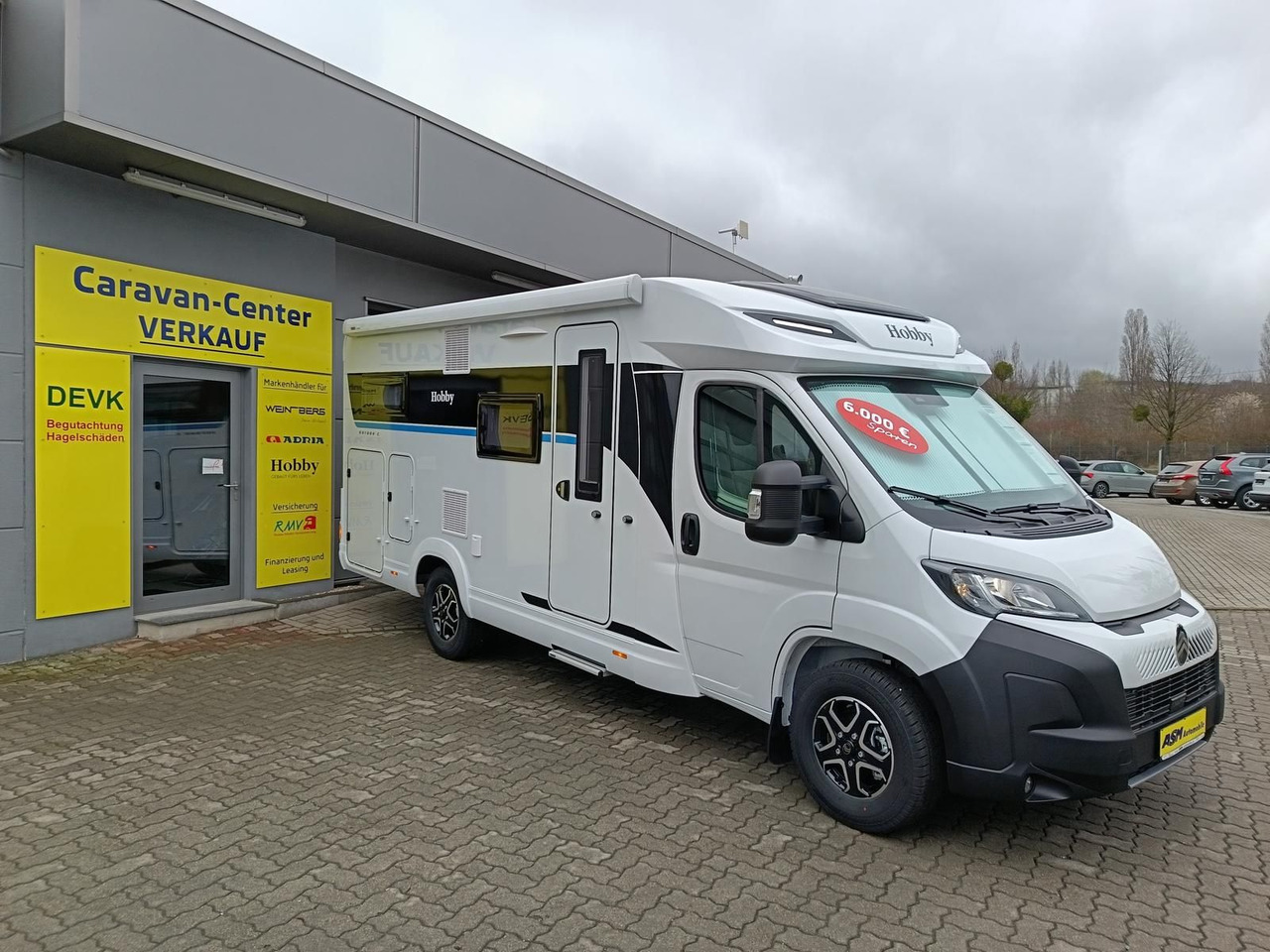 Hobby Ontour C680 GE*AUTOMATIK*LITHIUM*MARKISE*SOFORT* - Halvintegrert bobil: bilde 2 Hobby Ontour C680 GE*AUTOMATIK*LITHIUM*MARKISE*SOFORT* - Halvintegrert bobil: bilde 2