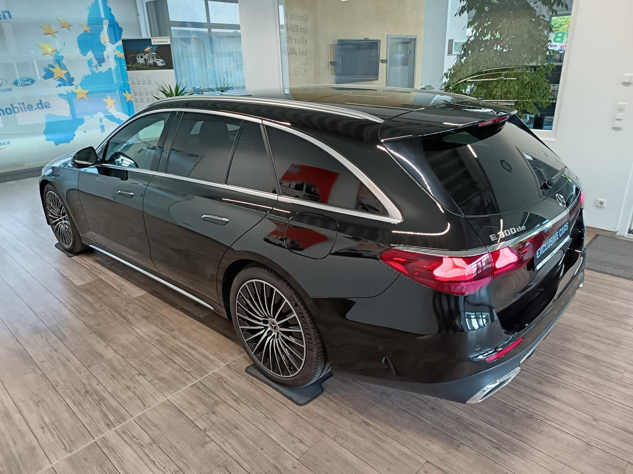 Mercedes-Benz E 300 T de 4M*AMG LINE ADVANCED PLUS*AHK*360°* - Stasjonsvogn: bilde 4 Mercedes-Benz E 300 T de 4M*AMG LINE ADVANCED PLUS*AHK*360°* - Stasjonsvogn: bilde 4