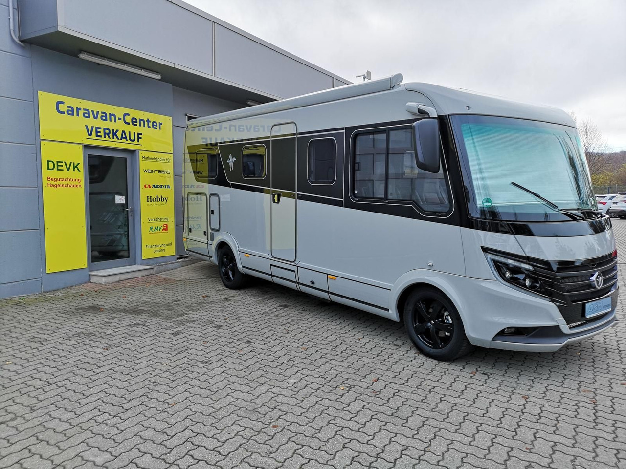 Niesmann + Bischoff iSmove 6.9 E 132 kW+AHK+SOLAR+ALDE+KLIMA+NAVI - Helintegrert bobil: bilde 3 Niesmann + Bischoff iSmove 6.9 E 132 kW+AHK+SOLAR+ALDE+KLIMA+NAVI - Helintegrert bobil: bilde 3