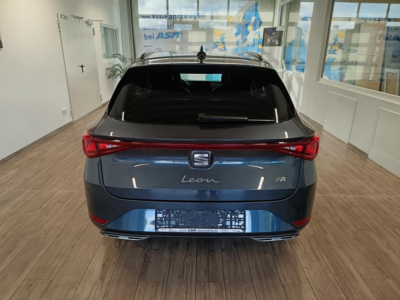 Seat Leon Sportstourer 1,5TSI FR*NAVI*LED*SOUND*R-KAM - Stasjonsvogn: bilde 5 Seat Leon Sportstourer 1,5TSI FR*NAVI*LED*SOUND*R-KAM - Stasjonsvogn: bilde 5