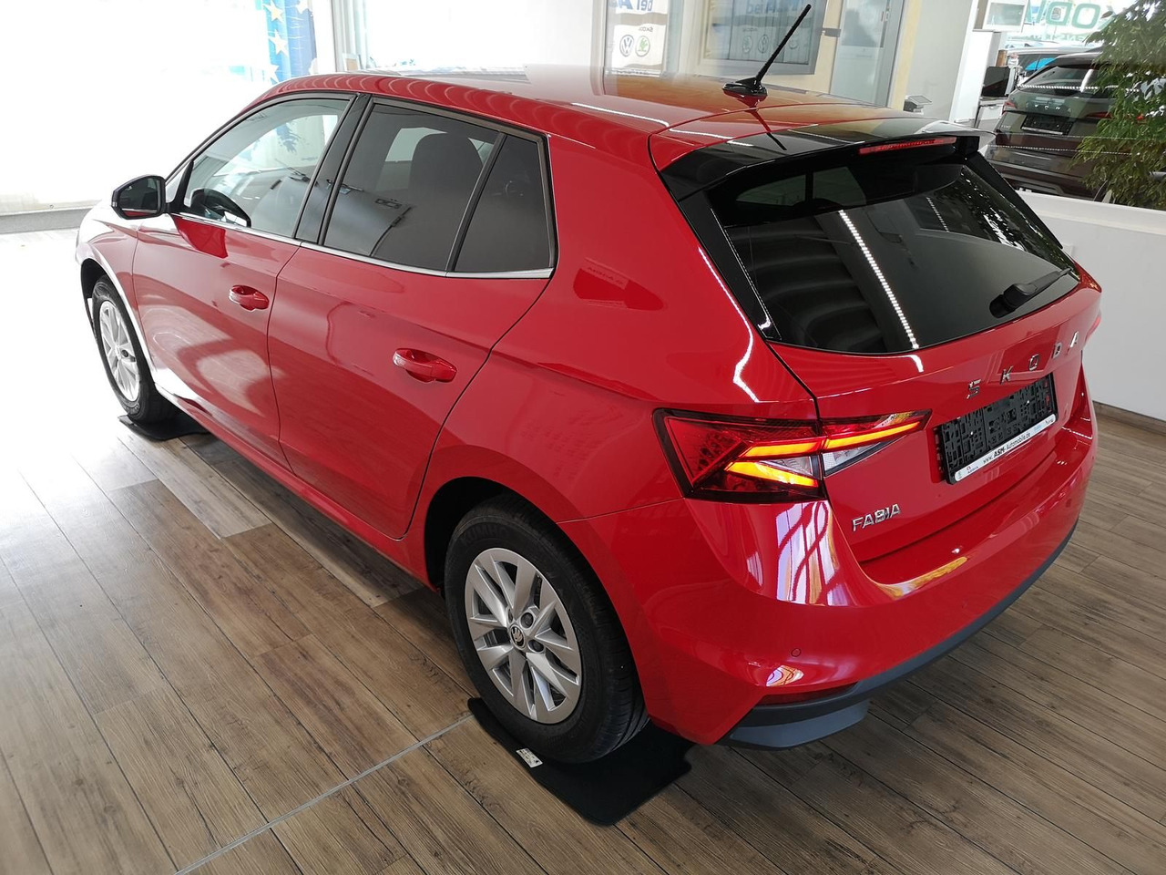 Skoda Fabia Selection 1,0TSIDSG+AHK-VORBER+LED+DAB+SHZ - Sedan: bilde 3 Skoda Fabia Selection 1,0TSIDSG+AHK-VORBER+LED+DAB+SHZ - Sedan: bilde 3