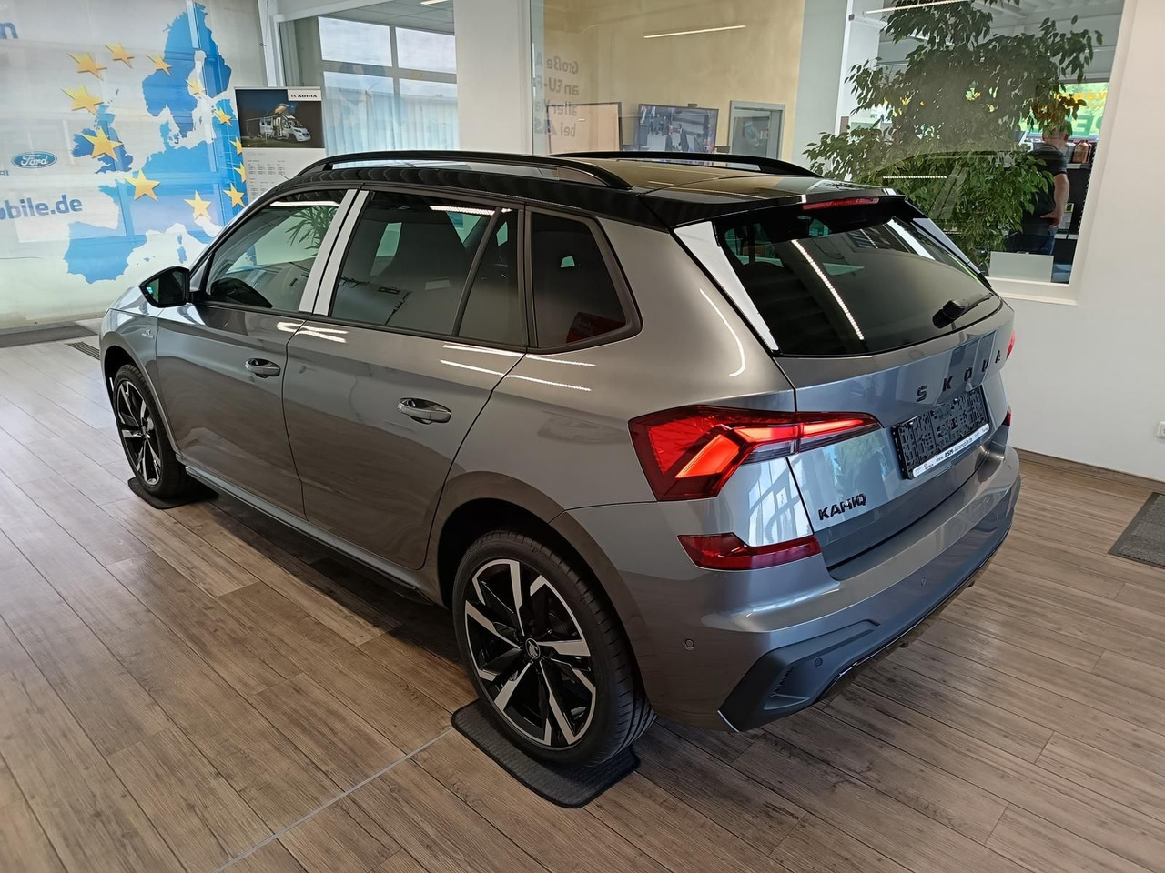 Skoda Kamiq Monte Carlo 1.5 TSI DSG*5J.GARANTIE*PANO* - SUV: bilde 4 Skoda Kamiq Monte Carlo 1.5 TSI DSG*5J.GARANTIE*PANO* - SUV: bilde 4