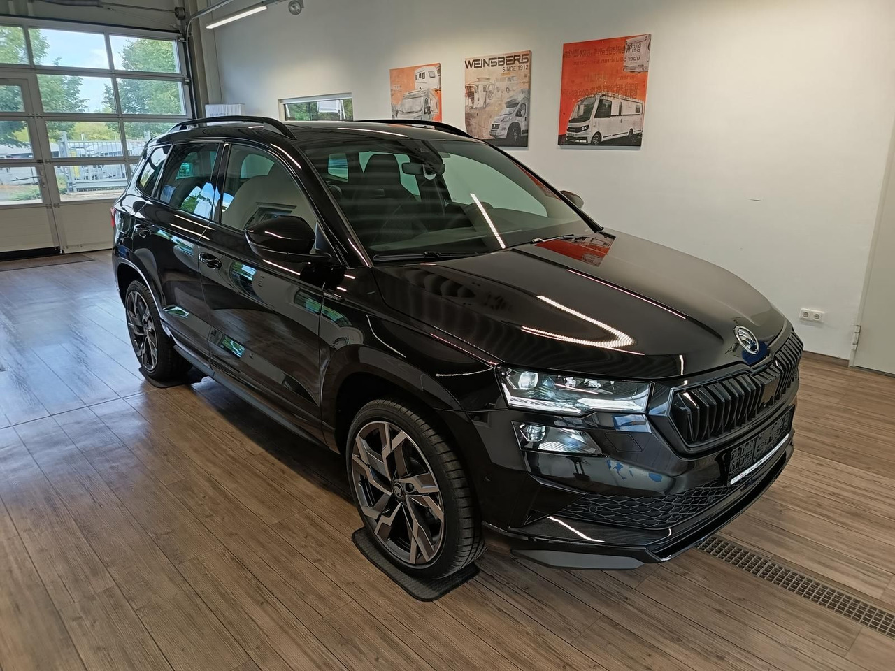Skoda Karoq Sportline 1,5 TSI DSG*AHK*PSD*STD.HZG*NAVI - SUV: bilde 3 Skoda Karoq Sportline 1,5 TSI DSG*AHK*PSD*STD.HZG*NAVI - SUV: bilde 3