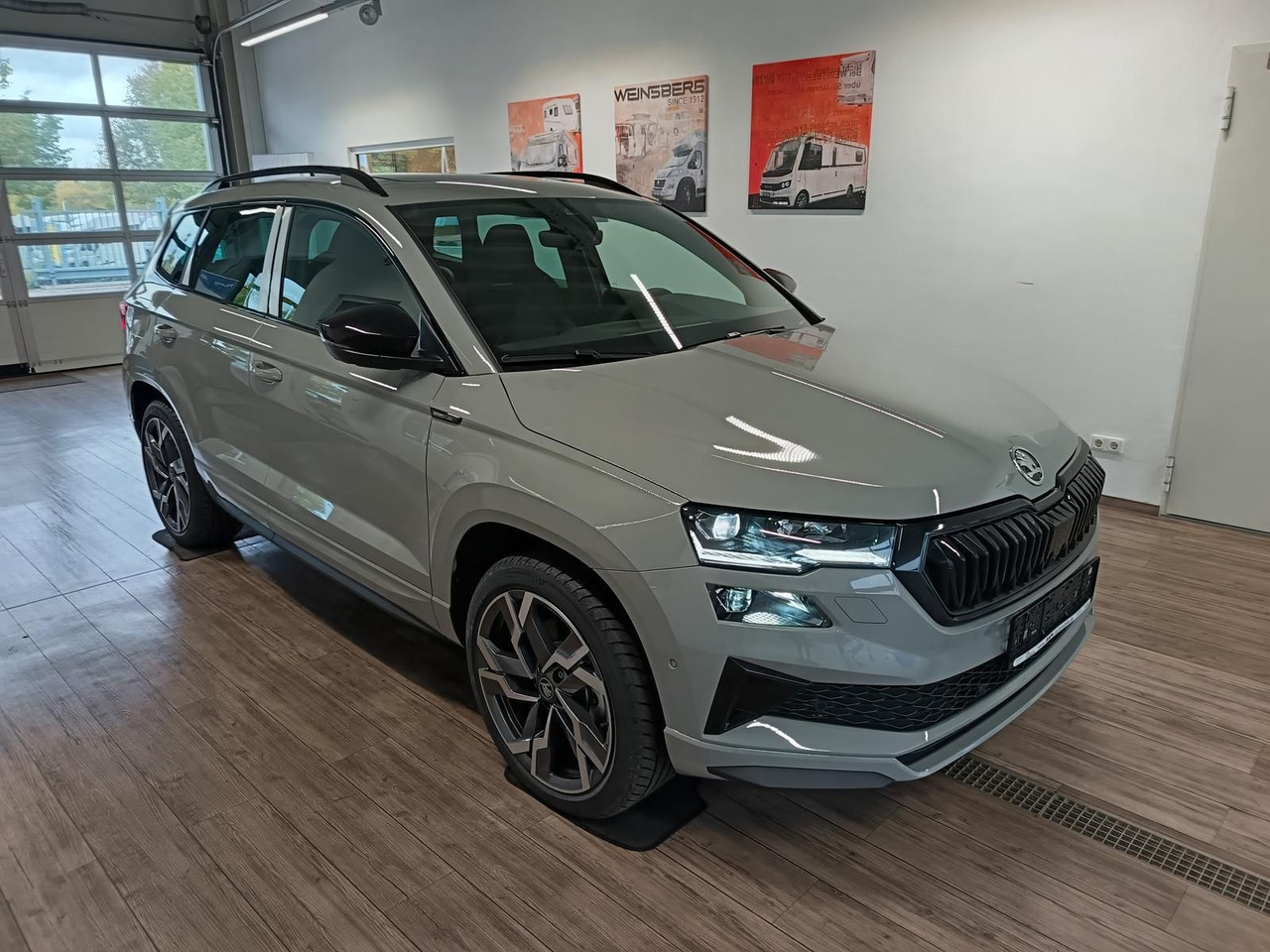 Skoda Karoq Sportline 2,0 TDI 4x4*AHK*PSD*STD.HZG*DCC* - SUV: bilde 3 Skoda Karoq Sportline 2,0 TDI 4x4*AHK*PSD*STD.HZG*DCC* - SUV: bilde 3
