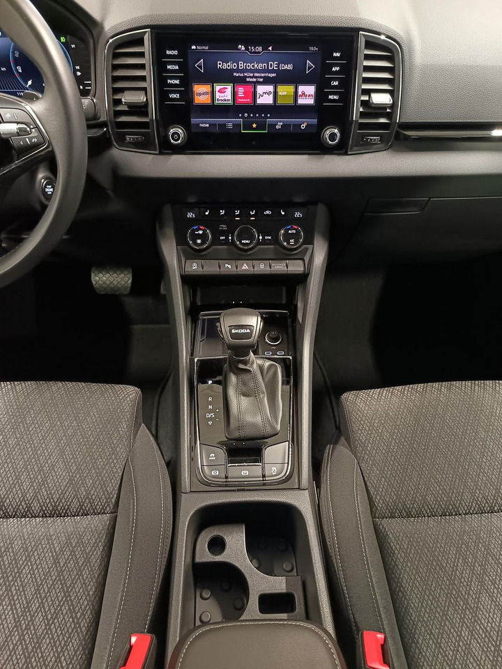 SUV Skoda Karoq Style 1,5 TSI DSG*AHK*NAVI*LED*R-KAM*2xPDC: bilde 10