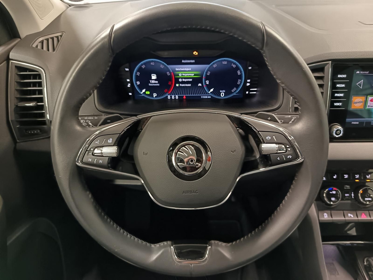 SUV Skoda Karoq Style 1,5 TSI DSG*AHK*NAVI*LED*R-KAM*2xPDC: bilde 8