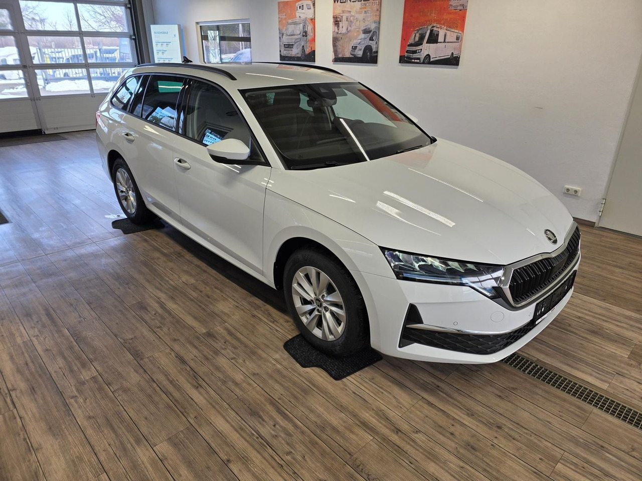 Skoda Octavia Combi Selection DSG*LED*ACC*WINTERPAKET* - Personenbil: bilde 3 Skoda Octavia Combi Selection DSG*LED*ACC*WINTERPAKET* - Personenbil: bilde 3