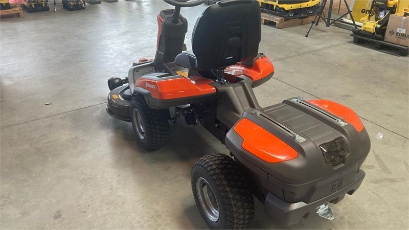 Husqvarna R200IX AWD Elektrisk - Gressklipper: bilde 4 Husqvarna R200IX AWD Elektrisk - Gressklipper: bilde 4