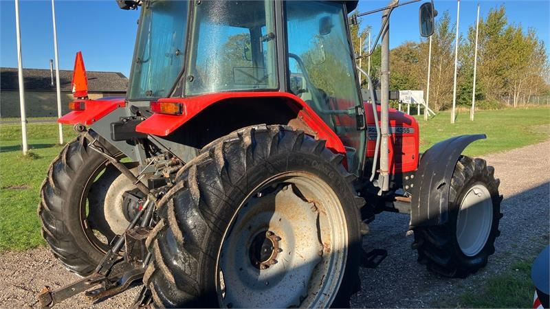 Massey Ferguson 4355 Power Shuttle 24-24 - Traktor: bilde 5 Massey Ferguson 4355 Power Shuttle 24-24 - Traktor: bilde 5