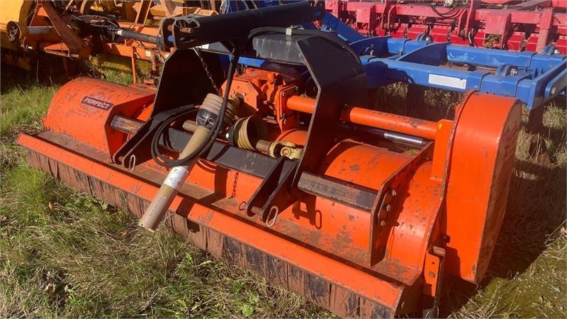 Perfect KM-270 Front og Bagmontering  - Slåmaskin: bilde 2 Perfect KM-270 Front og Bagmontering  - Slåmaskin: bilde 2