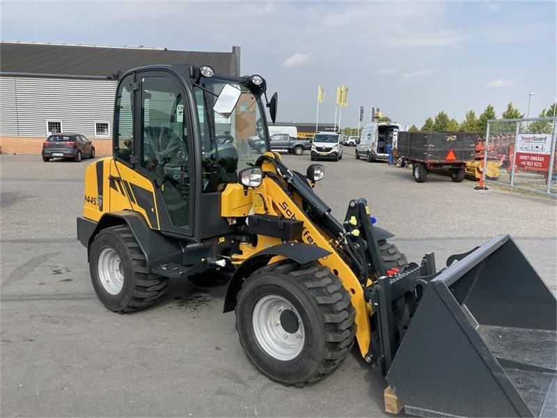 Schäffer 2445S Kabine - Minilaster: bilde 4 Schäffer 2445S Kabine - Minilaster: bilde 4