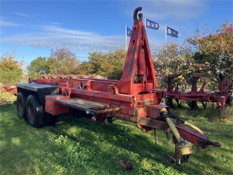 Ukurant Kroghejsvogn med bremser - Krokhenger/ Liftdumper henger: bilde 2 Ukurant Kroghejsvogn med bremser - Krokhenger/ Liftdumper henger: bilde 2