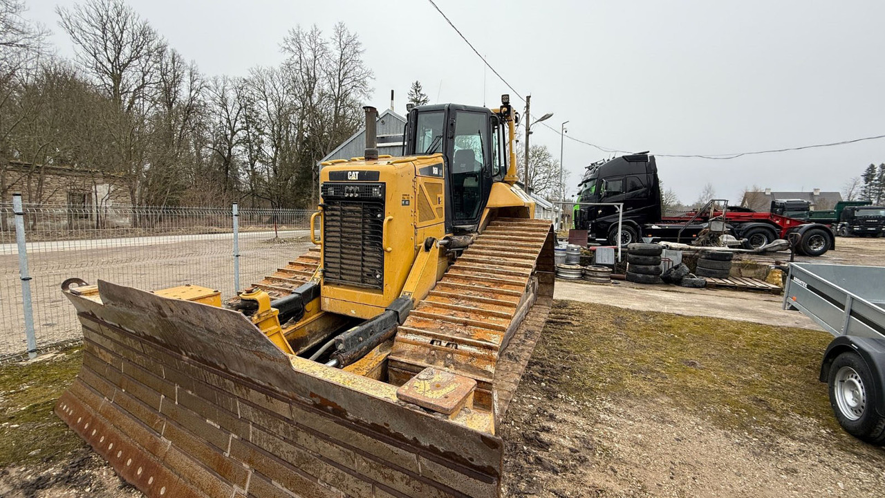 CAT D6N LGP - Bulldozer: bilde 1 CAT D6N LGP - Bulldozer: bilde 1