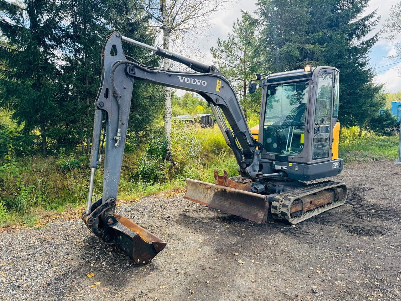 VOLVO EC35C - Minigraver: bilde 1 VOLVO EC35C - Minigraver: bilde 1