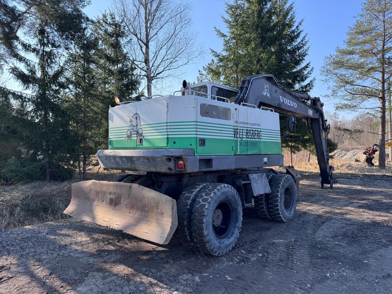 VOLVO EW200 - Hjulgraver: bilde 4 VOLVO EW200 - Hjulgraver: bilde 4