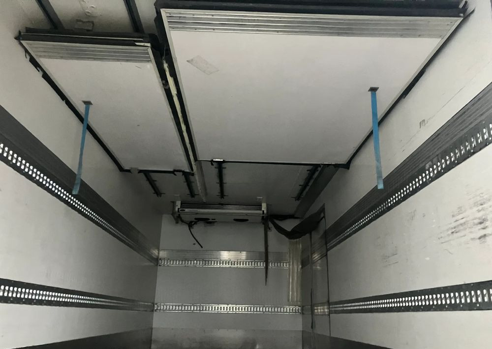 DAF Daf LF 16.250 chłodnia multi temperatura 16 palet - Lastebil med kjøl: bilde 5 DAF Daf LF 16.250 chłodnia multi temperatura 16 palet - Lastebil med kjøl: bilde 5