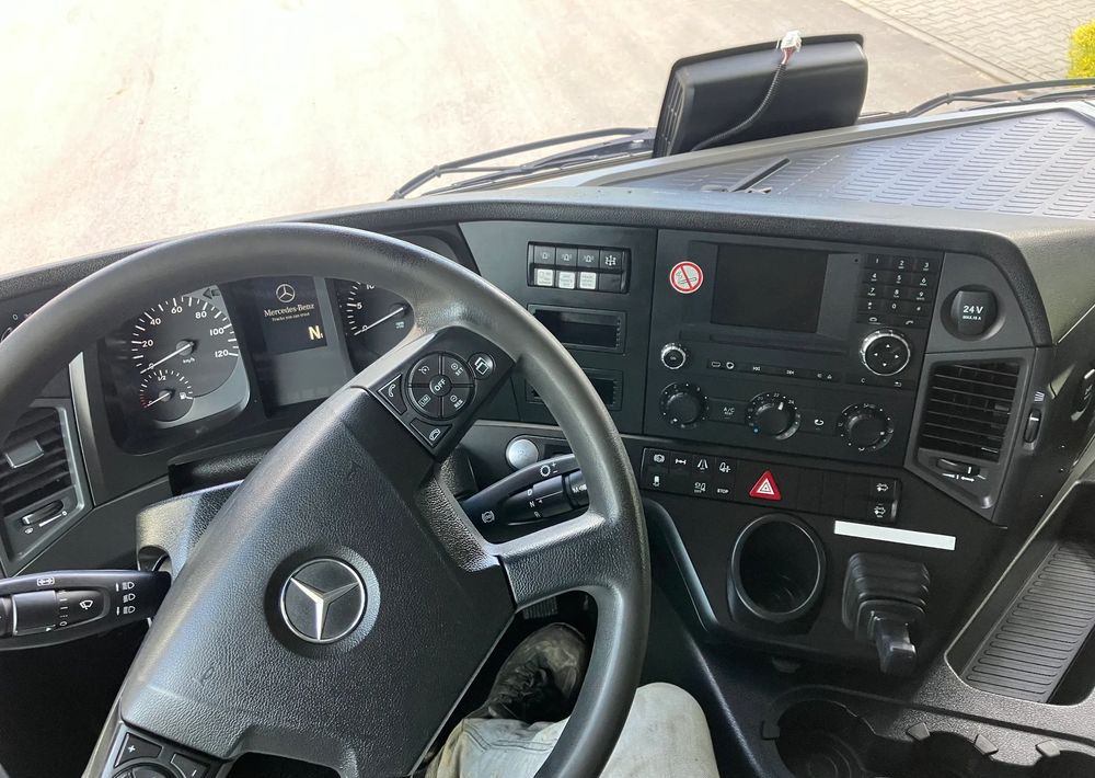 Mercedes-Benz ANTOS 1830 solidny kiper wywrotka blokada mostu - Tippbil: bilde 3 Mercedes-Benz ANTOS 1830 solidny kiper wywrotka blokada mostu - Tippbil: bilde 3