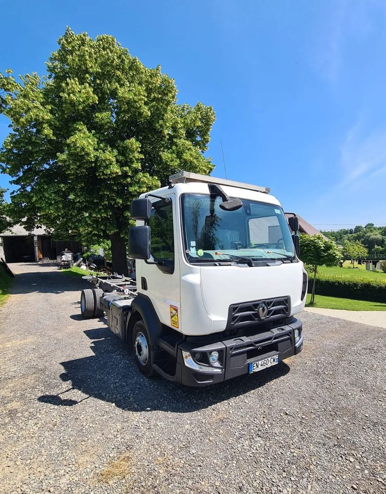 Renault RENAULT Gama D 12 euro 6 ramo do zabudowy - Chassis lastebil: bilde 1 Renault RENAULT Gama D 12 euro 6 ramo do zabudowy - Chassis lastebil: bilde 1